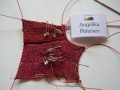 Angelika Petersen:  Anfang Schärpenpullover