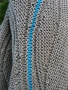 Eine farbige Furche im Detail