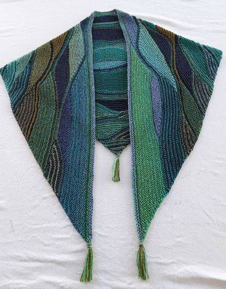 Gradient-Tuch von Susanne Lohrer in KlugeStrickArt